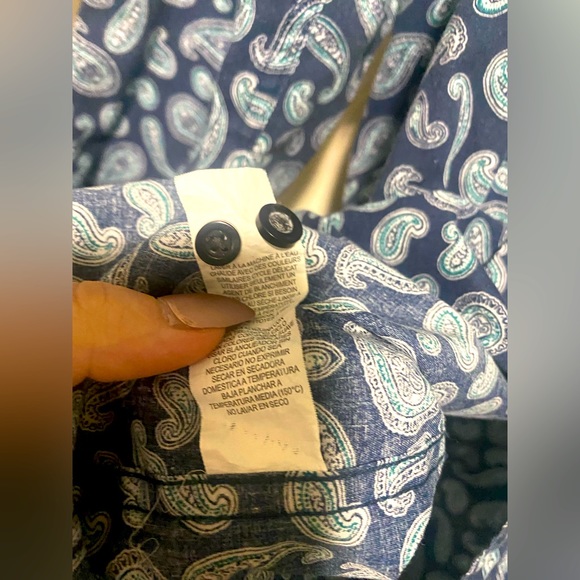 Used Mens Axist Blue Paisley pattern long sleeve button up size L - Picture 8 of 8